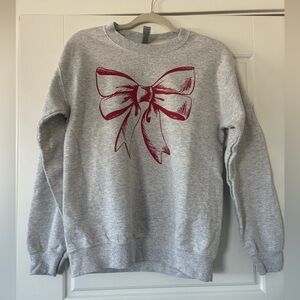 Women’s Bow Sweatshirt